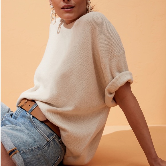 American Eagle Outfitters Pants - American Eagle Raw-Hem High-Rise Jean Shorts - 10